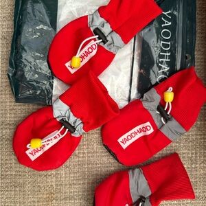 Size small dog snow boots fleece lined red gray adjustable fleece lined grips